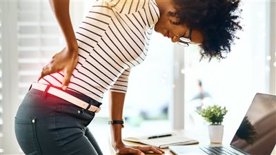  علاج عرق النسا المنزلي، ومتى تلجأ للجراحة؟