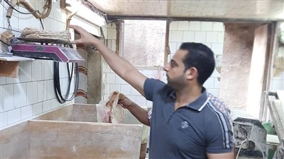 ضبط 2 طن سكر مجهول المصدر ومخبز لتجميعه 160بطاقة تموينية بالبحيرة