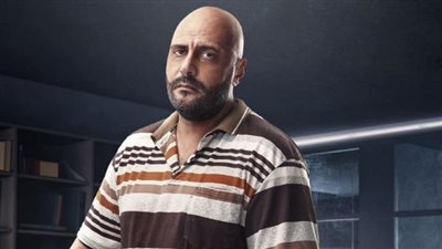 مسلسل صوت وصورة، وليد فواز يتألق في مشهد التحقيق معه (فيديو) 