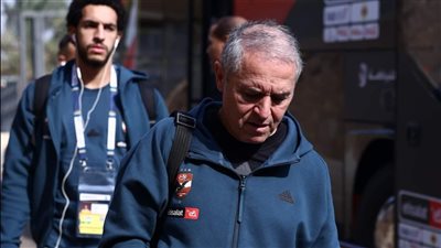 تركيز الشناوي وسماعات إمام عاشور في وصول الأهلي ملعب مباراة سيمبا 