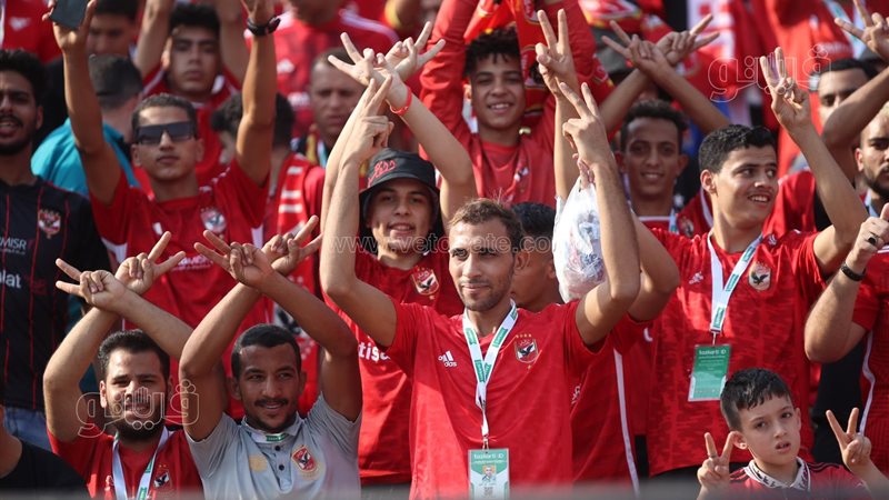 جمهور الأهلي يدعم