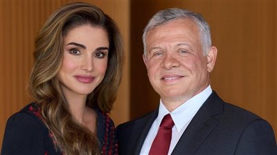  الملكة رانيا تحرج مذيعة الـ cnn بسبب خبر قطع رؤوس الأطفال، وتصرف غريب من كريستيان أمانبور (فيديو)