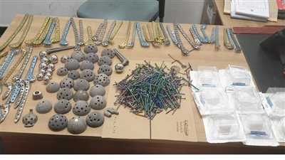 ضبط 9 محاضر تهريب جمركي بمبنى الركاب رقم 3 في مطار القاهرة (صور)