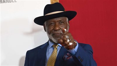 وفاة الفنان العالمي ريتشارد رواندتري عن عمر يناهز 81 عاما 