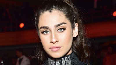 لورين جوريجوي تكشف سبب دعمها لفلسطين