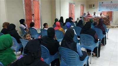 رياضة الأقصر تنفذ ندوات لتمكين الفتاة سياسيا بمركز شباب الزينية بحري