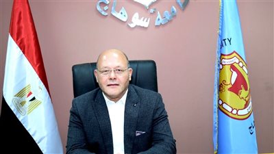 جامعة سوهاج تطلق مسابقة لاختيار أفضل كلية في أنشطة خدمة المجتمع 