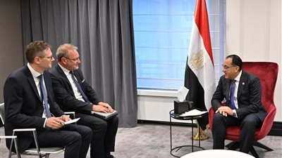 شركة بلجيكية تضع اللمسات النهائية لإقامة مشروع لتصنيع مكونات المحللات الكهربائية بشراكة خليجية