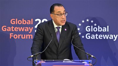 مدبولي: مصر تحظى بموقع جغرافي يدعم تطوير منشآت جديدة لوقود الهيدروجين الأخضر