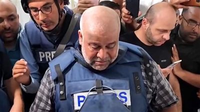 ينتقمون منا في الولاد، لقطات مؤثرة لوداع الصحفي وائل الدحدوح أفراد عائلته الشهداء في غزة