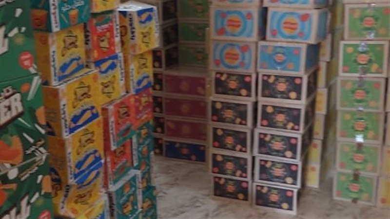 ضبط ٧ آلاف عبوة شيبسي