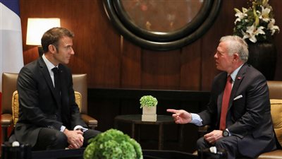 نائب في البرلمان الأردني يكشف كواليس لقاء ماكرون والملك عبدالله الثاني