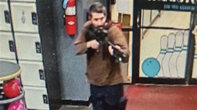 الشرطة الأمريكية تحدد هوية المشتبه به في إطلاق النار الجماعي بولاية ماين