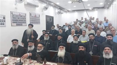 الأنبا تكلا يترأس الاجتماع السنوي للجان كنائس إيبارشية دشنا