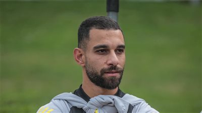 مران الأهلي، أحمال بدنية خاصة لـ عمرو السولية وكريم فؤاد