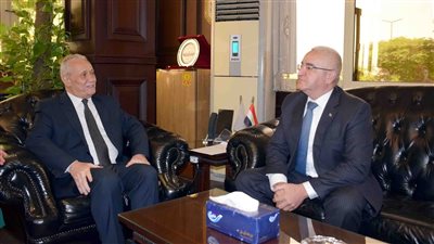 محافظ الأقصر يبحث سبل التعاون المشترك مع سفير دولة أذربيجان