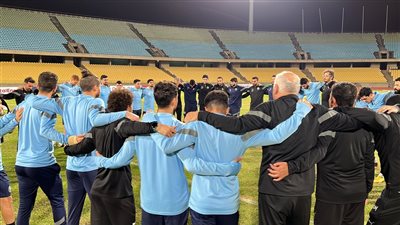 هل يحق لـ أحمد عيد وأحمد أيمن منصور المشاركة بمباراة بيراميدز بعد حل الأزمة مع الزمالك؟ 