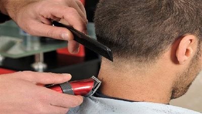 تفسير حلم حلق الرأس في المنام وعلاقته بالتعرض لمحنة صعبة الأيام القادمة 