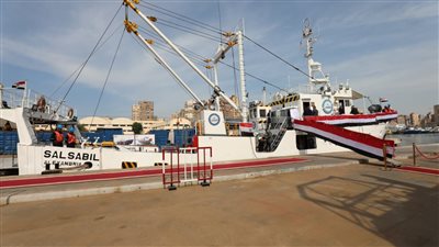 وزير التعليم العالي يتفقد سفينة الأبحاث العلمية سلسبيل بالإسكندرية