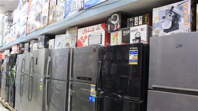 رئيس شعبة الأجهزة الكهربائية: سعر الثلاجة وصل لـ200 ألف جنيه، وزيادات 250% (فيديو)