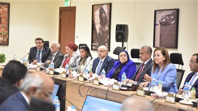 مرتبات العاملين بالقطاع الخاص.. القومي للأجور يعلن زيادة الحد الأدنى لـ 3500 جنيه.. وعلاوة دورية لا تقل عن 200 جنيه