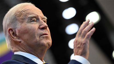 بايدن يحذر الاحتلال الإسرائيلي من مخاطر إطالة الحرب في قطاع غزة