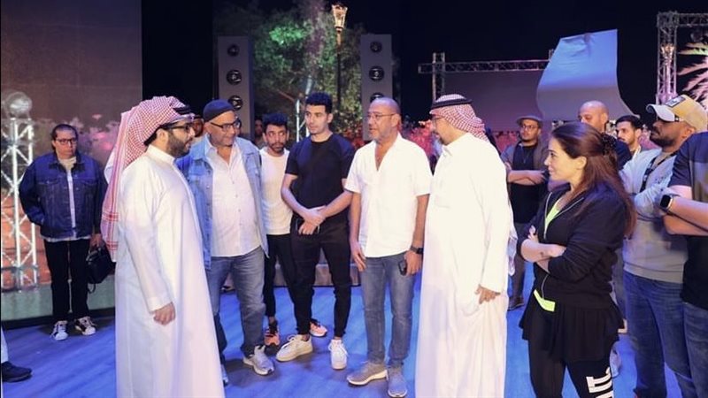 محمد أنور في بروفات
