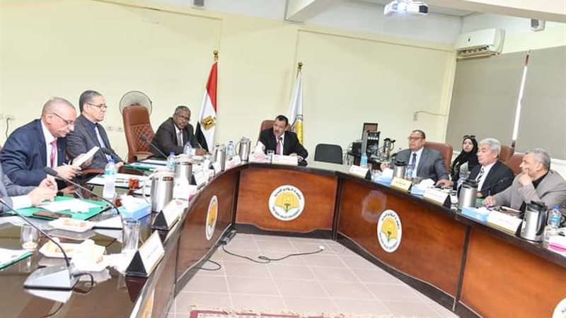 إجتماع مجلس جامعة