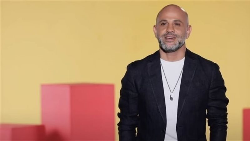 عزيز الشافعي، فيتو