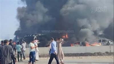 الدفع بأوناش المرور ومعدات ثقيلة لرفع آثار حادث طريق إسكندرية الصحراوى( فيديو وصور)