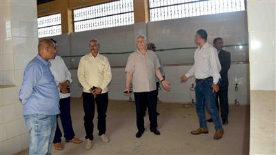 محافظ الأقصر يوجه بسرعة إنهاء الإجراءات لبدء التشغيل الفعلي للمجزر الآلي