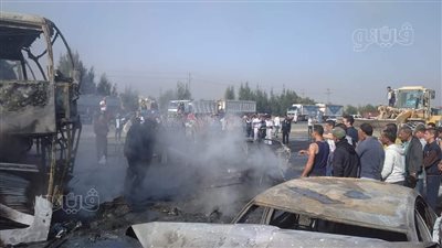 التفاصيل الكاملة لحادث طريق الإسكندرية الصحراوي.. تفحم 30 سيارة وأتوبيسا.. مصرع 32 شخصًا وإصابة 63 آخرين 
