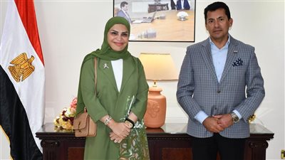 أشرف صبحي يستقبل نائب رئيس الاتحاد العربي للاستثمار والتسويق الرياضي