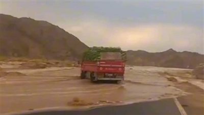 سيول في المناطق الجبلية بالكيلو 85 على طريق قنا - سفاجا