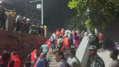 جنوح باخرة سياحية في أسوان والشرطة تنقذ الركاب