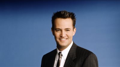 نجوم هوليوود ينعون الممثل ماثيو بيري