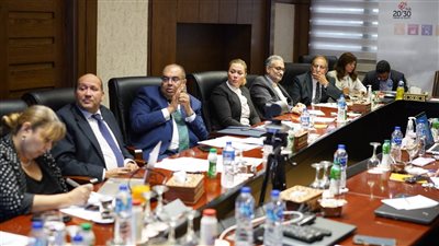 لجنة التحكيم الوطنية لمبادرة المشروعات الخضراء الذكية تجتمع لاختيار المشروعات الفائزة