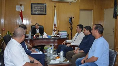 نائب محافظ الوادي الجديد تلتقي وفد أكاديمية البحث العلمي والتكنولوجيا 