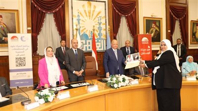 محافظ القاهرة: تمكين المرأة لتوليها المناصب القيادية