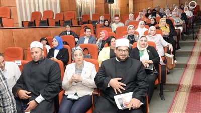 محافظ الدقهلية يشهد إطلاق مبادرة دوّى لتمكين الفتيات 