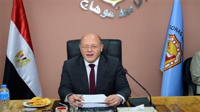 رئيس جامعة سوهاج يتفقد مستشفى شفا الأطفال ويوجه بالبدء في التجهيزات النهائية