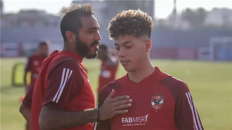 امام عاشور يدعم الأهلى