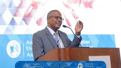 طب الوادي الجديد تشارك في مؤتمر الجمعية العلمية المصرية لجراحي المسالك البولية 