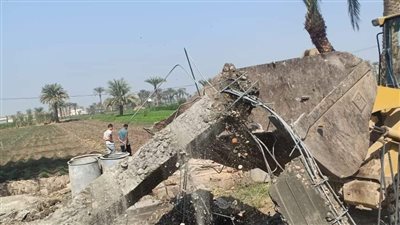 الدولة تسترد 400 فدان بالظهير الصحراوى لمركز المنيا