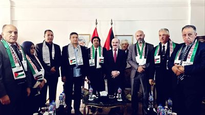 قنصل فلسطين بالإسكندرية يستقبل وفدا من ليبيا ولبنان 