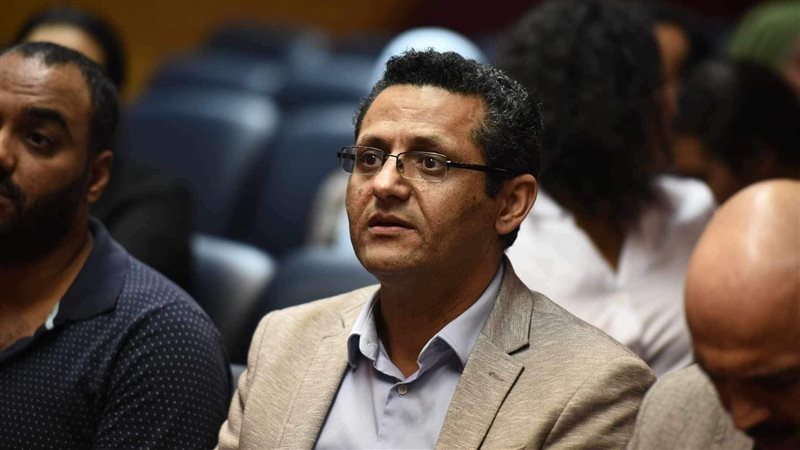 الكاتب الصحفي خالد