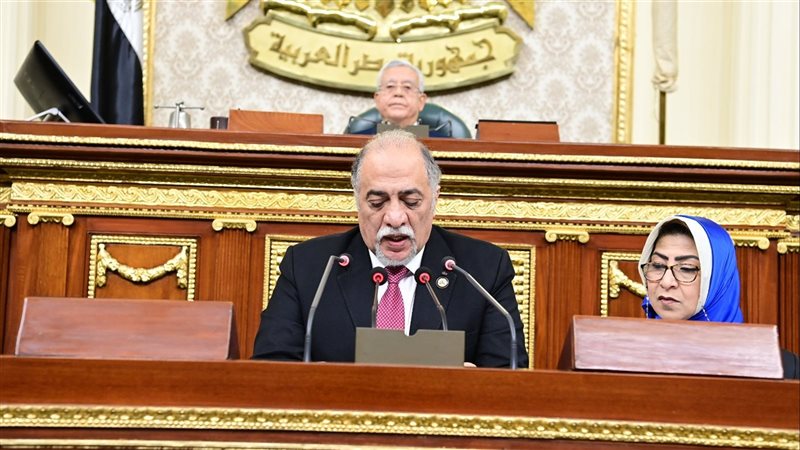 مناقشة قانون المجلس