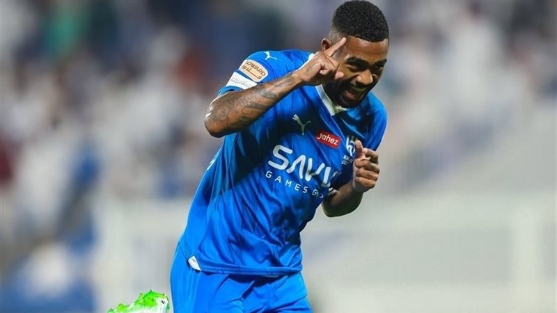 مالكوم، فيتو