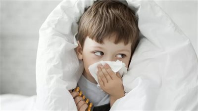 استشاري: خروج الأطفال في الطقس البارد ضروري لتقوية مناعتهم