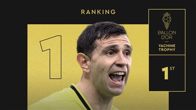 إيمليانو مارتينيز يحصل على جائزة ياشين كأفضل حارس في العالم 